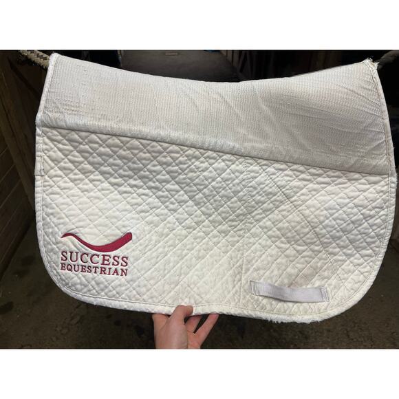 Success Equestrian Other - Success Equestrian Deluxe Jumper / AP All Purpose No-Slip Saddle Pad - white